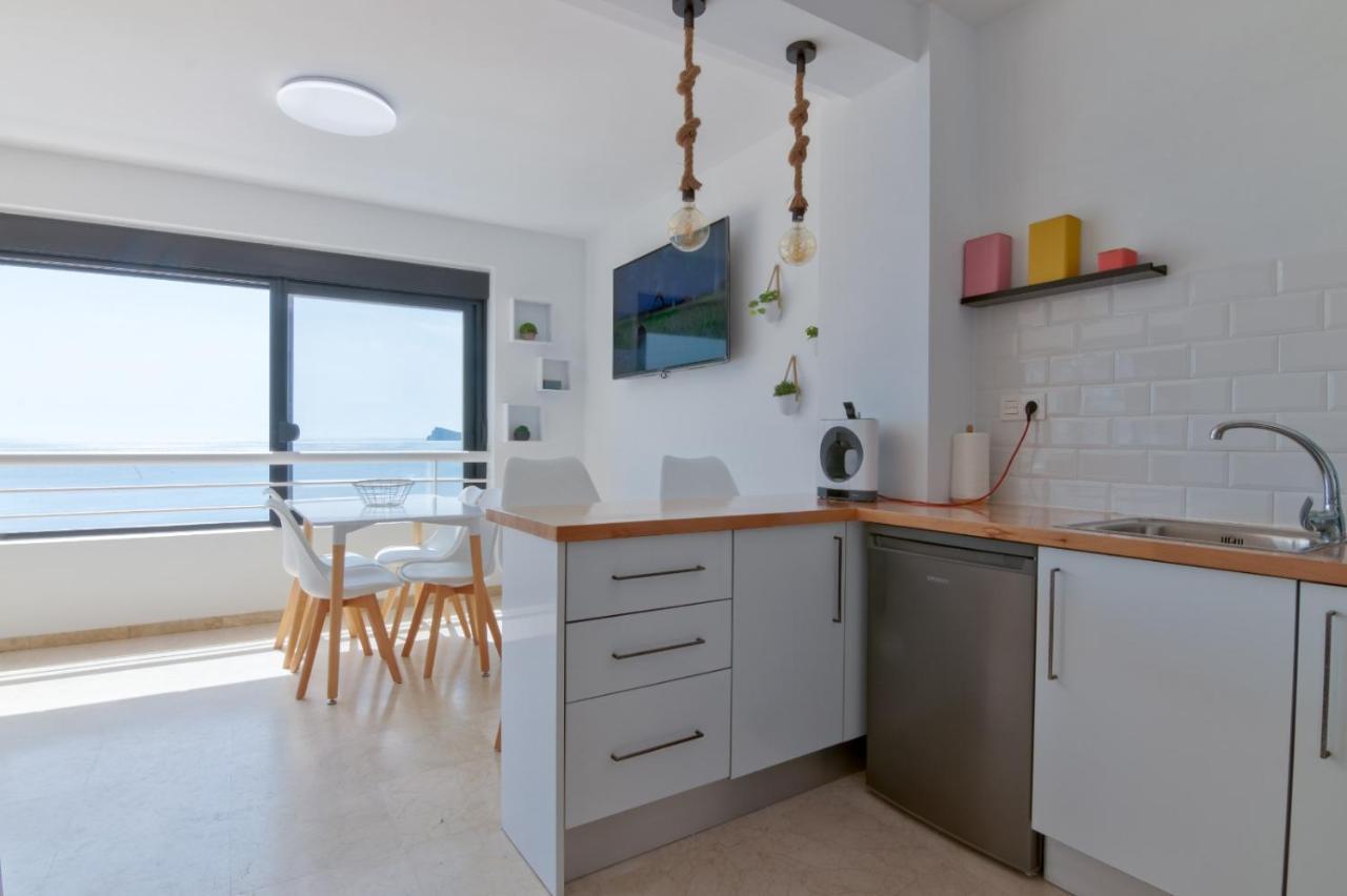 Luminoso Apartamento En Primera Linea De Playa Бенидорм Экстерьер фото