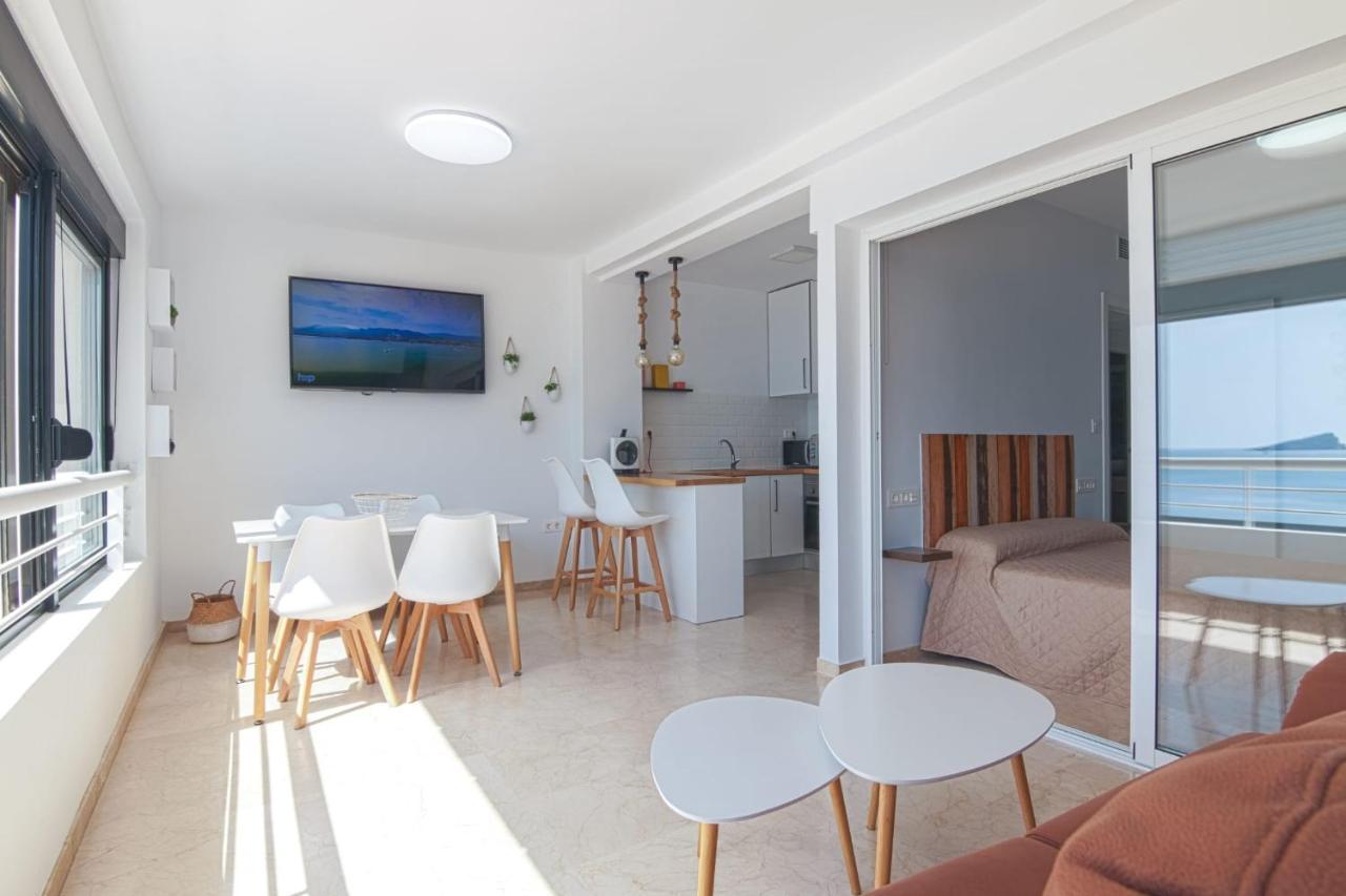 Luminoso Apartamento En Primera Linea De Playa Бенидорм Экстерьер фото