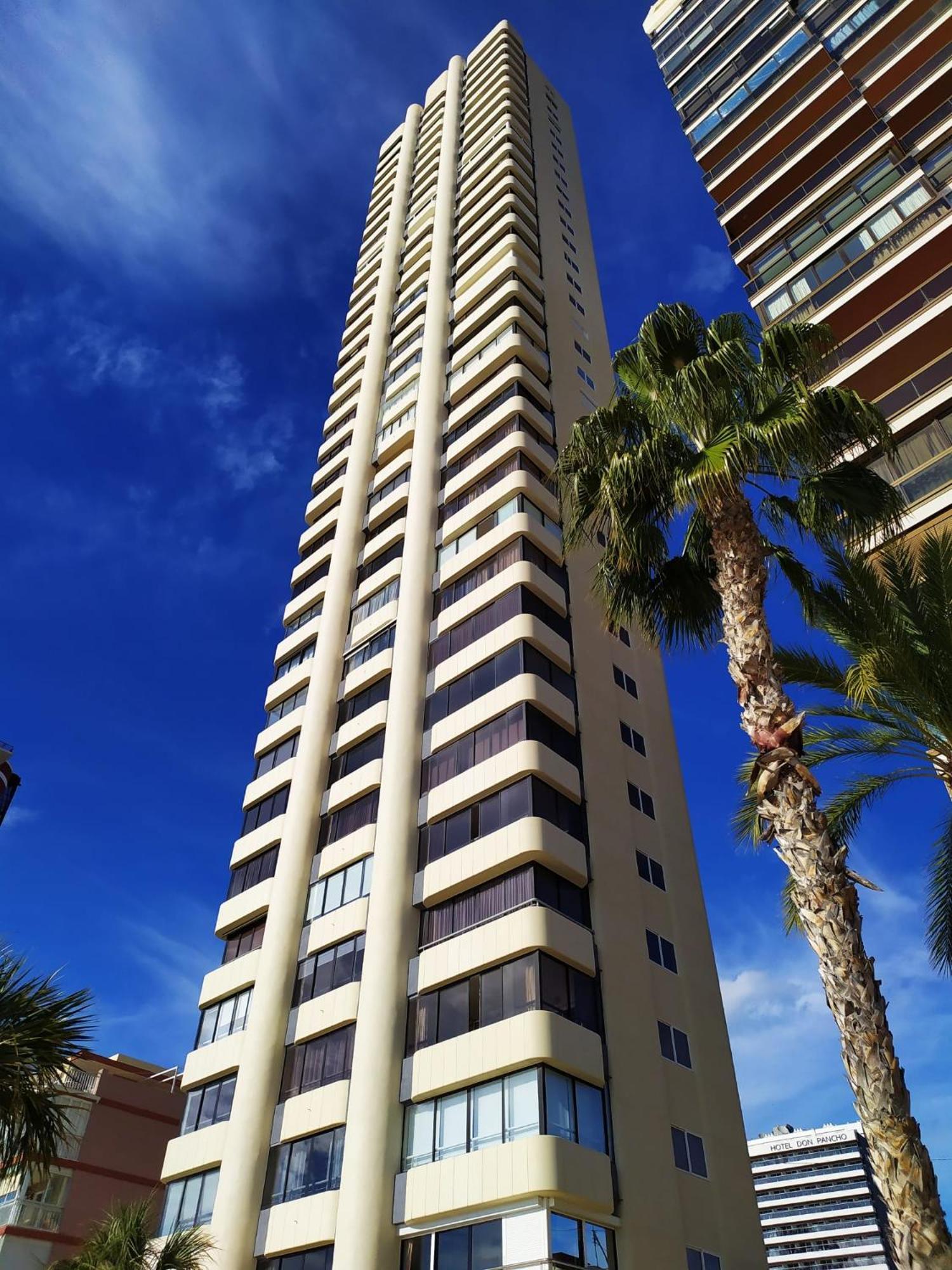 Luminoso Apartamento En Primera Linea De Playa Бенидорм Экстерьер фото